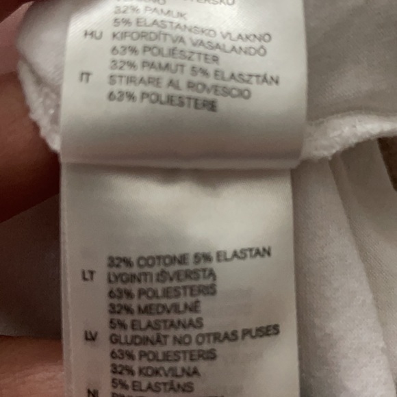 H&M Divided Love in flowers tank top - Picture 6 of 6